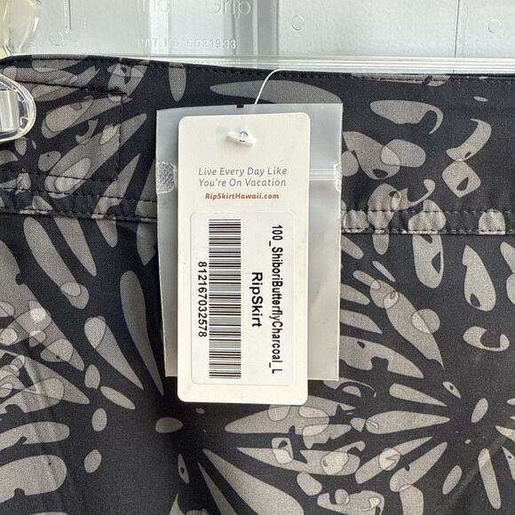 RipSkirt Hawaiian Wrap Skirt Shibori Butterfly Black & Gray Length 1 Sz L NWT - Picture 8 of 10